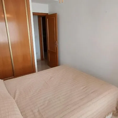 Carmela En Apartment *